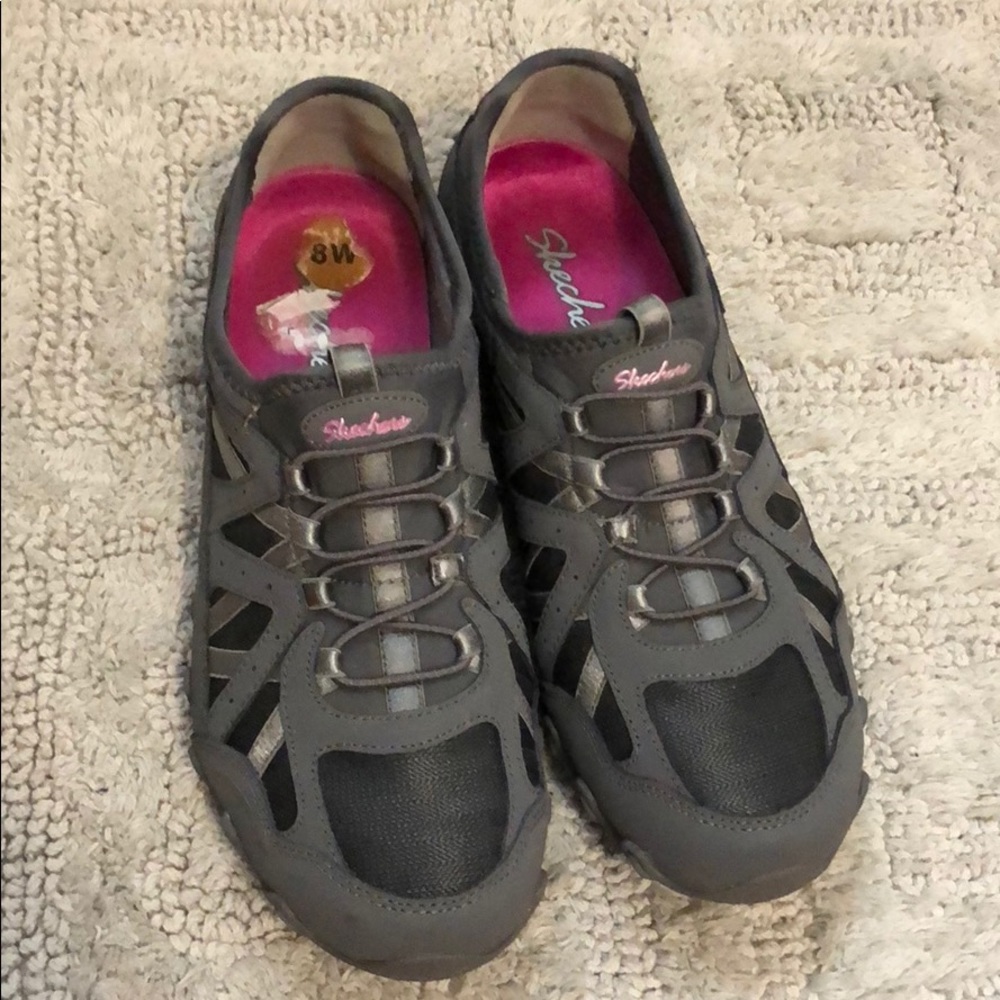 Skechers shoes